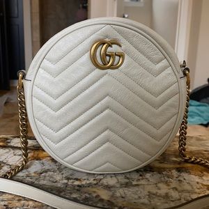 GG Marmont Round Shoulder Bag Leather Mini